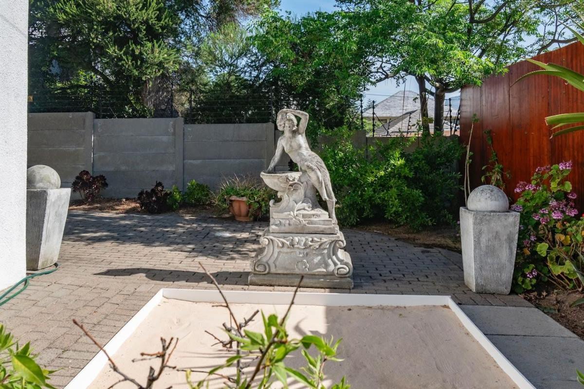 In Milnerton Close To Woodbridge Island * Kapstadt